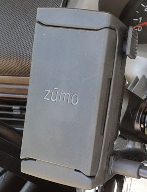 1. zūmo® Motorcycle Mount Head Unit